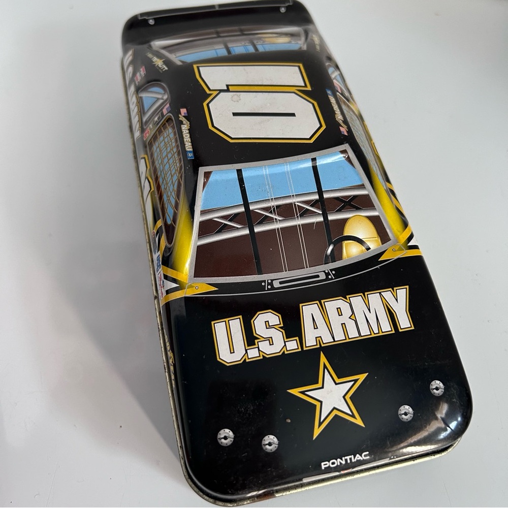 NASCAR COLLECTIBLE U.S.ARMY PONTIAC GRAND PRIX 01 TIN JERRY NADEAU #7904880